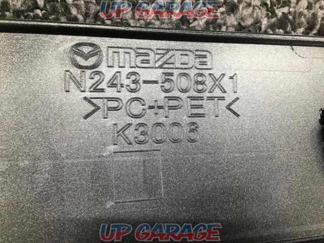 Roadster/ND series Mazda genuine
Pillar garnish-08