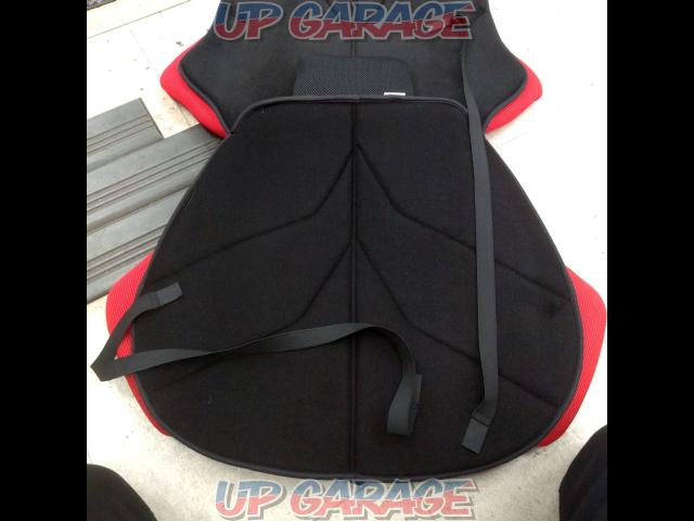 Mission
Praise (Mission prize)
Sugiura craft
AMAZING
GT
(Amazing GT)
Seat cushion
ULTIMATE
(Ultimate)
Passion Red/Italian-06