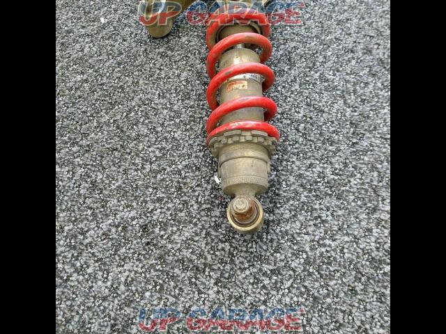 [NSR250
MC21HONDA
Rear shock & ring plate
Lever-05
