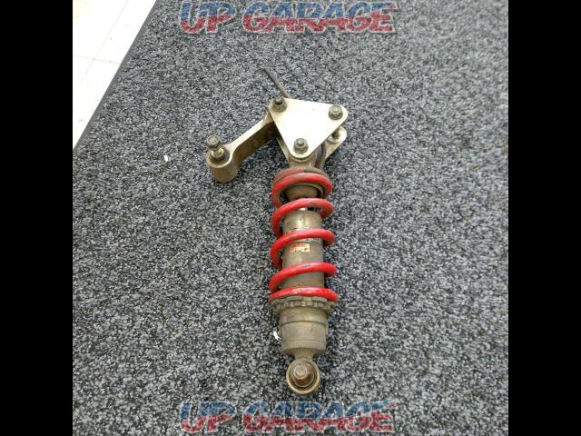 [NSR250
MC21HONDA
Rear shock & ring plate
Lever-06