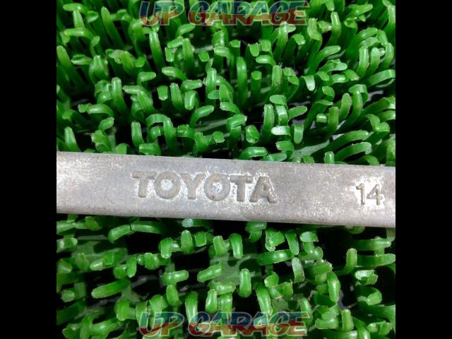 Toyota genuine
Spanner wrench-04