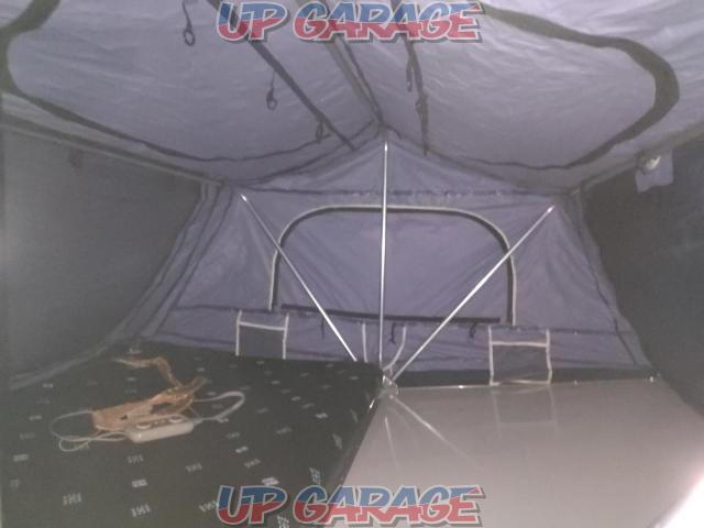Wakeari
STORAGE
WORKS
Roof tent-04