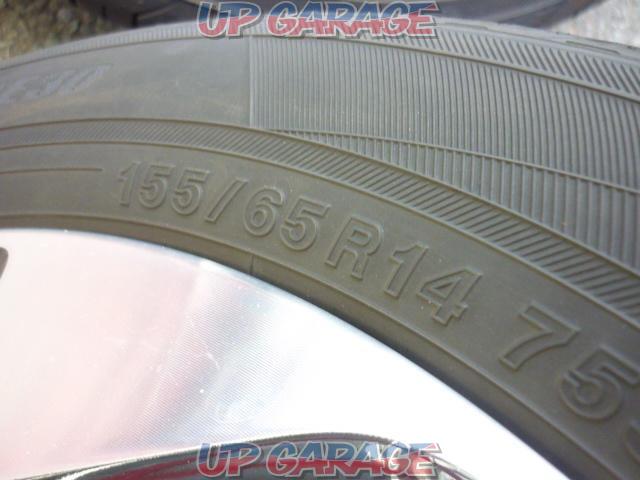 NISSAN
Rooks High Wester B4# series genuine wheels + YOKOHAMA
BluEarth
AE30-04