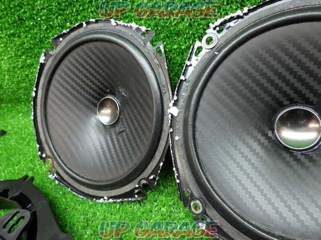 Carrozzeria TS-F1740S-2
17cm
Separate 2-way speaker
High resolution
160
W-09