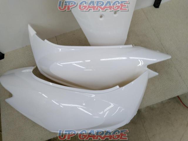 Smart Dio/Smart Dio
Z4 manufacturer unknown
Exterior cowl
3 points
White color genuine shape type-02
