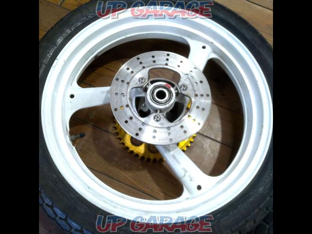 Price reduced YAMAHA
TZ125
4JT
Wheel
Set before and after-04