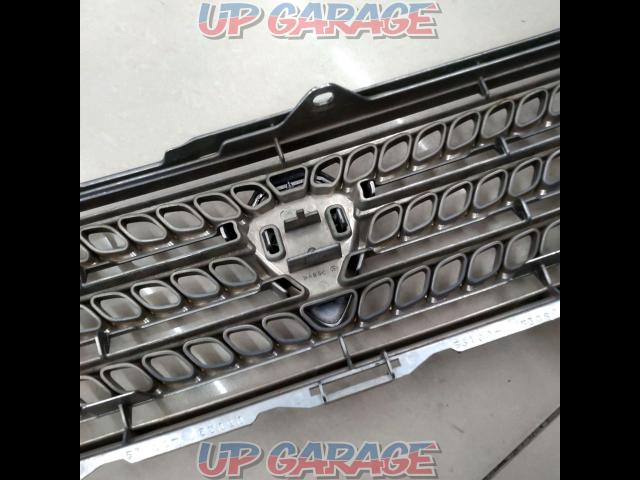TOYOTA
Altezza middle period
Genuine
Front grille-09