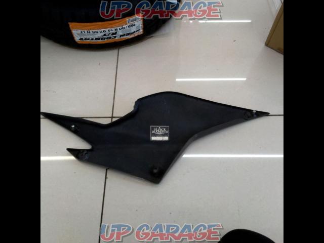WX250K/Ninja250A-TECH
BLACKDIAMOND
Side cover
※ right side only-05