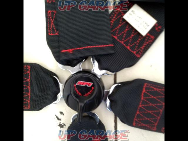 3 inch HPI
6 point harness-02