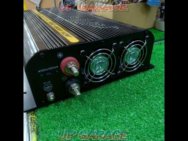 CELLSTAR
DAC-1500 / 12V
Inverter-05