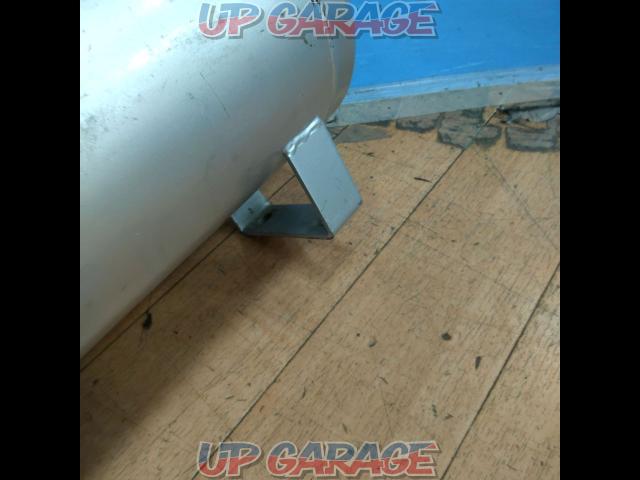 Unknown Manufacturer
Air suspension tank general purpose-05