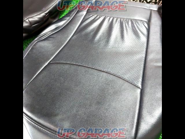 Unknown Manufacturer
Hiace 200 series
Seat Cover-04