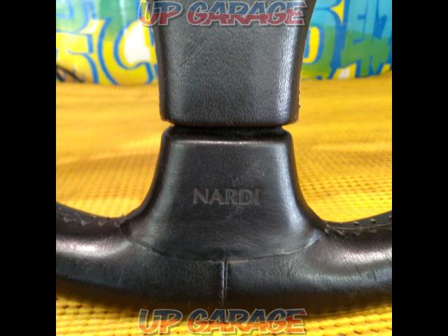 NARDIGARA3
Black leather steering
36.5Φ with horn button-04