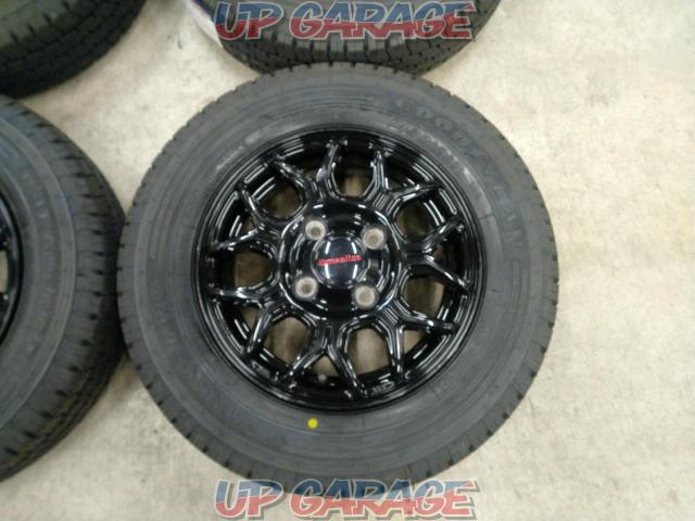 Humanline
Spoke wheels
+
GOODYEAR
CARGO
PRO
Tires are new-02