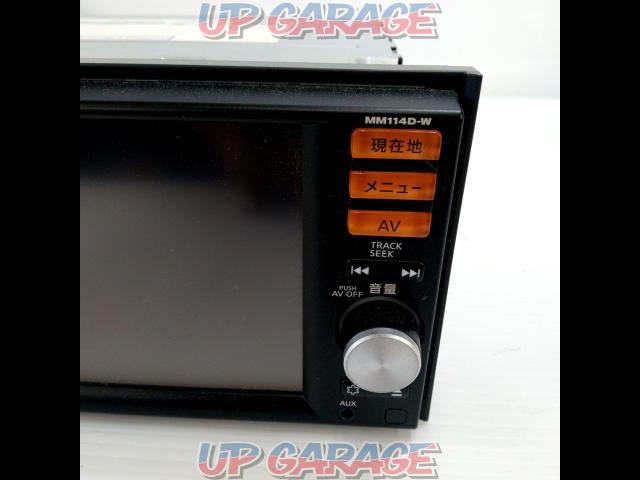 NISSAN genuine
MM114D-W *Model that cannot play DVD-03