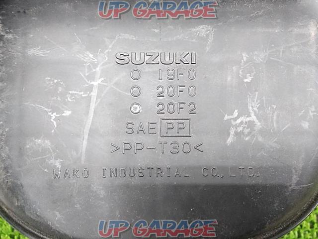 SUZUKI genuine air cleaner box
SV400-07