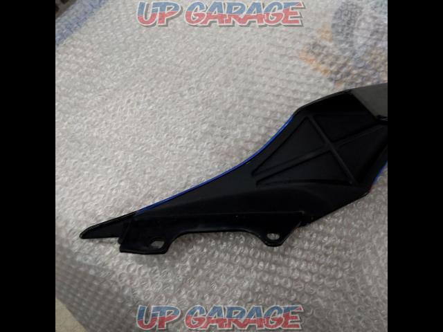 Manufacturer unknown tandem side cowl cover right only
YZF-R1 (15-19)-07