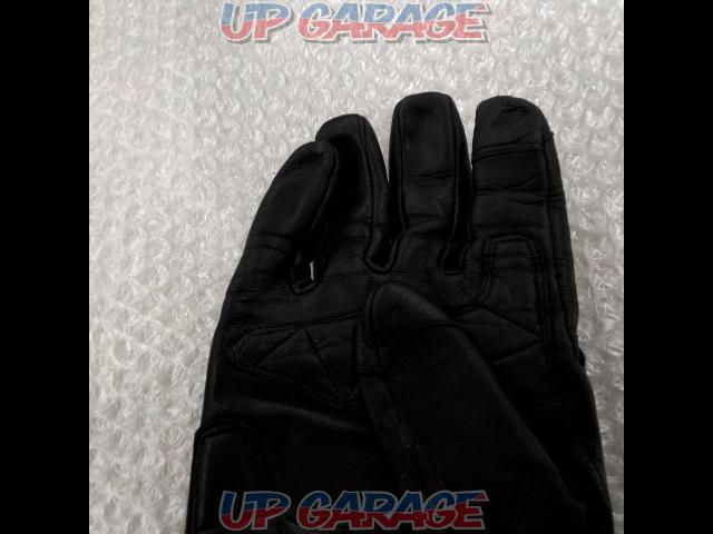 HenlyBegins leather gloves
Size: XL-08
