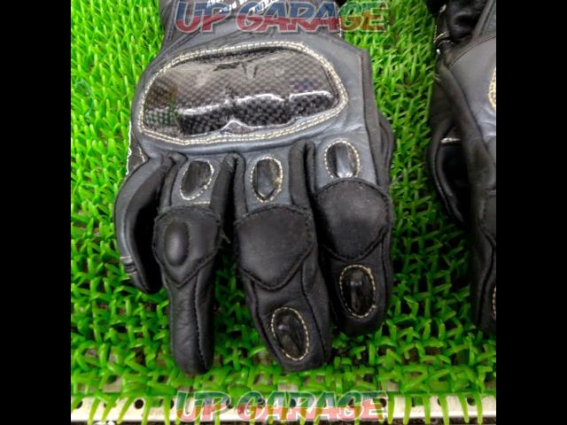 MERCURY
PRODUCTSRacing gloves
Size M-02