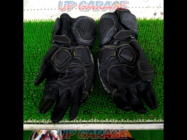 MERCURY
PRODUCTSRacing gloves
Size M-05