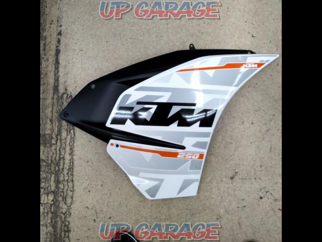 KTM genuine side cowl + side cowl inner left and right set
RC250(’15)-04