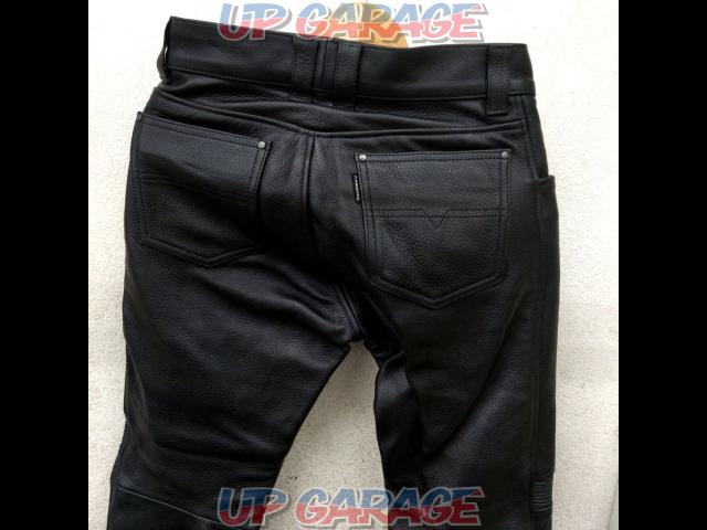 KADOYATCS-PANTS2
Leather pants
Size M-05