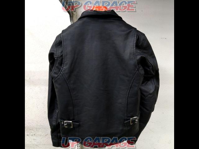 DAYTONADL003
LETHER
JAC
Leather jacket
Genuine leather 17813 size M-06