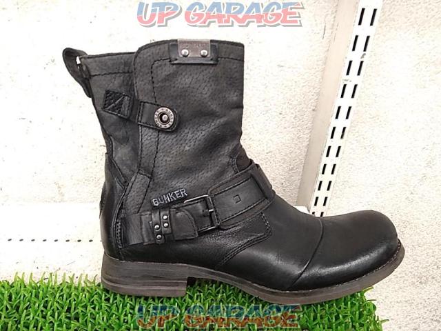BUNKER
Leather boots
Size:26.5-27.0cm-06