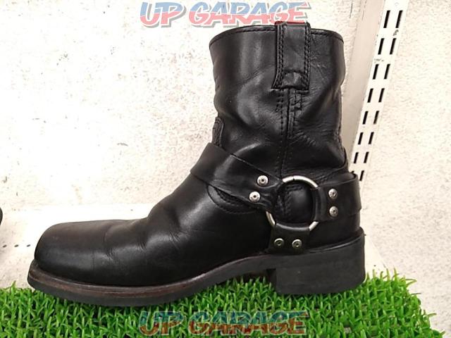 Harley
Leather riding boots
Size:7.1/2-07