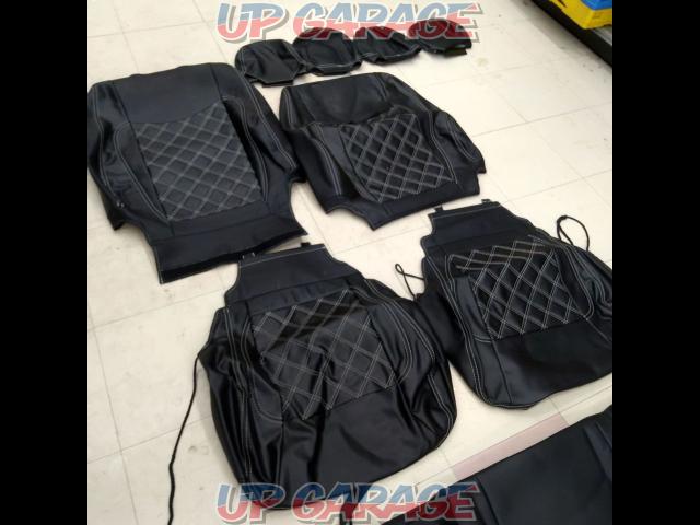 Unknown Manufacturer
Hiace 200
Seat Cover-02