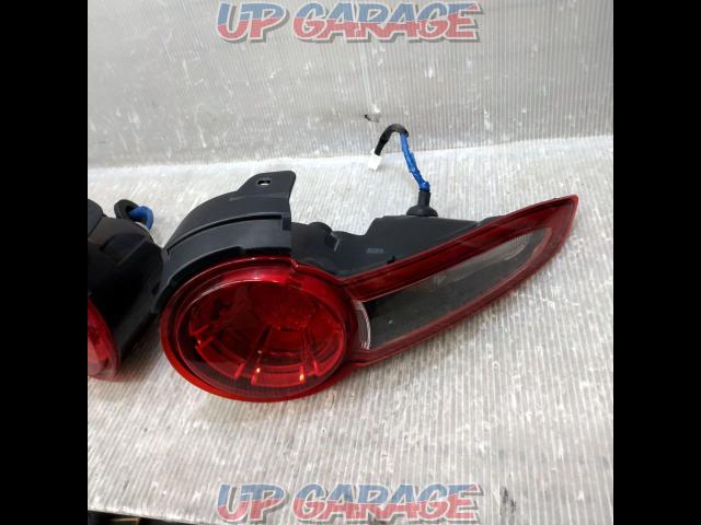 MAZDA
Roadster genuine tail lamp
Right and left-03
