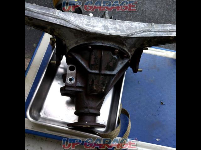MAZDA
Eunos Roadster genuine differential case + open differential-05