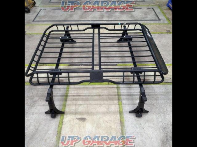 TERZO
Roof rack
+
INNO
System carrier for gutters car-02