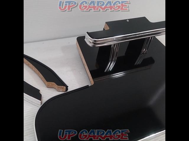 Unknown Manufacturer
Front table-03