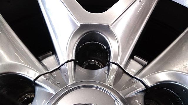 Unknown Manufacturer
Twin-spoke wheel
+
ZENNA
ARGUS-UHP-10