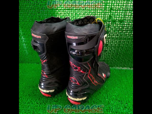 Alpinestars (Alpine Star)
x Kushitani
SUPERTECH
R
VENTED
Racing boots-06