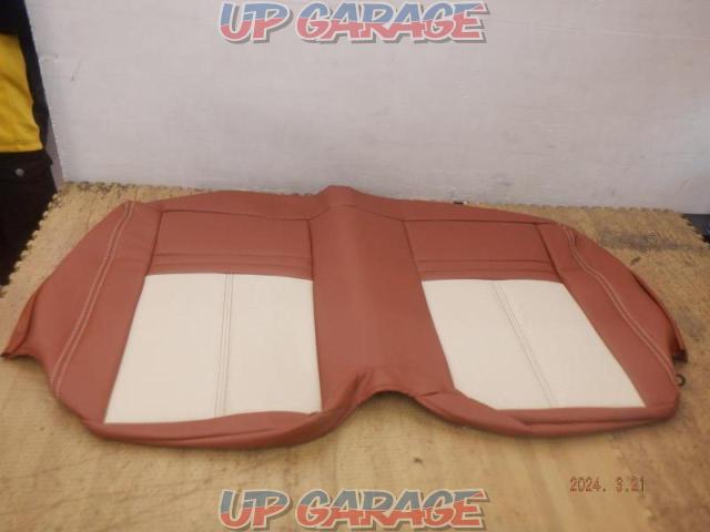 Unknown Manufacturer
Seat Cover-08