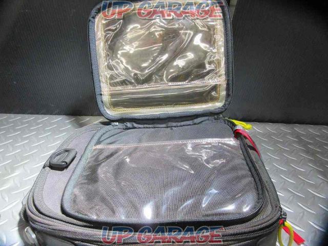 [MOTO
FIZZ
Magnetic tank bag/map bag-04