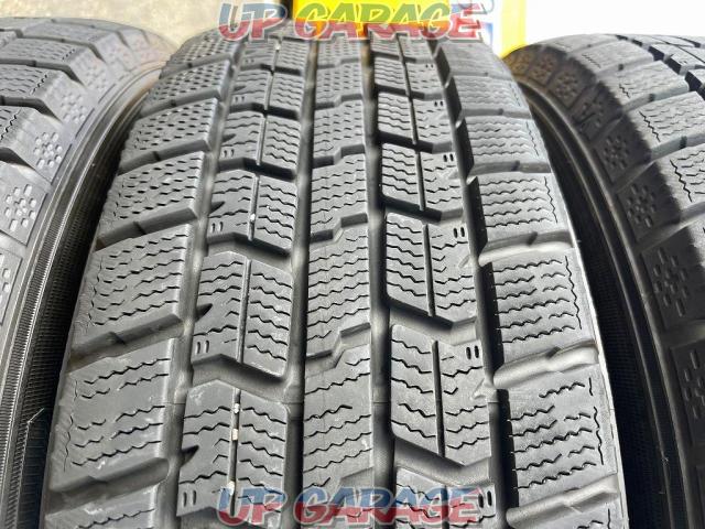 HOT
STUFF
Exceeder
E05
+
GOODYEAR
ICE
NAVI
7
175 / 65R15
Made in 2022
4 pieces set-08