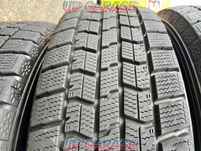 HOT
STUFF
Exceeder
E05
+
GOODYEAR
ICE
NAVI
7
175 / 65R15
Made in 2022
4 pieces set-09