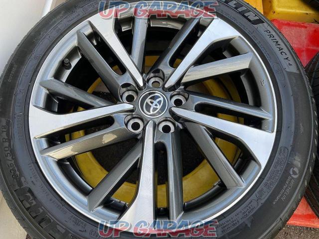 Toyota
corolla cross
Z grade
Original wheel
+
MICHELIN
PRIMACY
Four
225 / 50R18
Made in 2023
4 pieces set-03