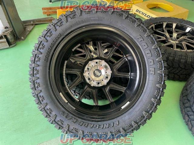 Used wheels unused tires NITRO
POWER
DERINGER
+
Radar
RENEGADE
R / T +
275 / 55R20
120/117Q
10PR
Made in 2023
Four-08
