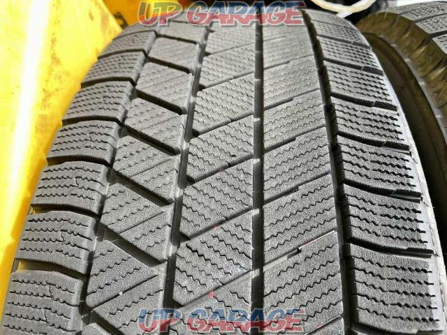 weds (Weds)
Fencer
+
BRIDGESTONE (Bridgestone)
BRIDGESTONE
BLIZZAK
VRX3
215 / 60R17
Made in 2023
Four-10