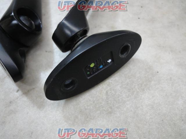 EMGO
Cowl mirror
Right and left
■Used with CB400SB/NC42-02
