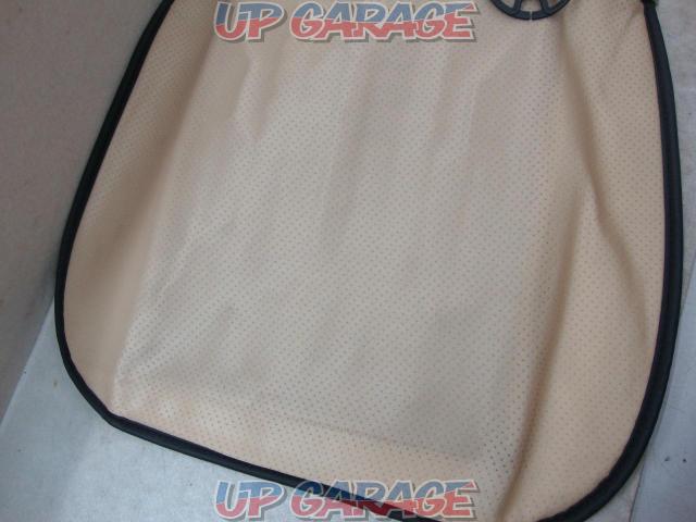Unknown Manufacturer
Ventilation cushion for seat
Seat surface only-06