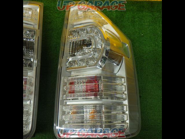 Genuine Toyota (TOYOTA) Voxy.Noah/70 series (late) clear LED tail lens-03