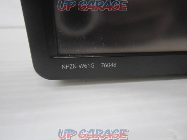 Toyota genuine
NHZN-W619
200mm
wide
X03328-05