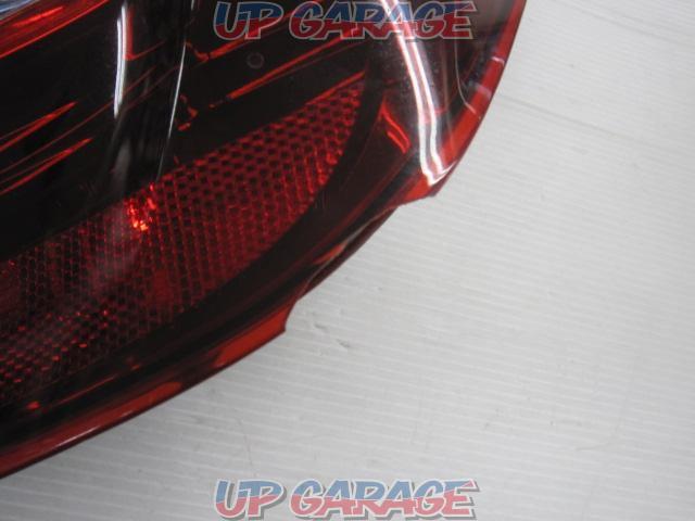 HONDA
Fit
GP5
Previous term tail
Right and left
X03339-06