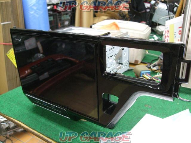 Gathers
VXU-197SWi
10 inch premium internavi for RP series step wagon-09