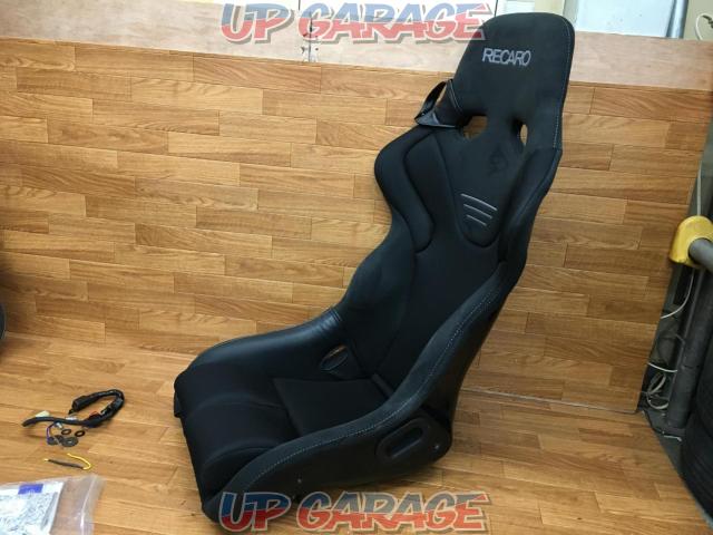 RECARO
RS-G
GK
Comes with seat heater!-02